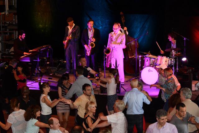min 2015 05 24 station danse 094